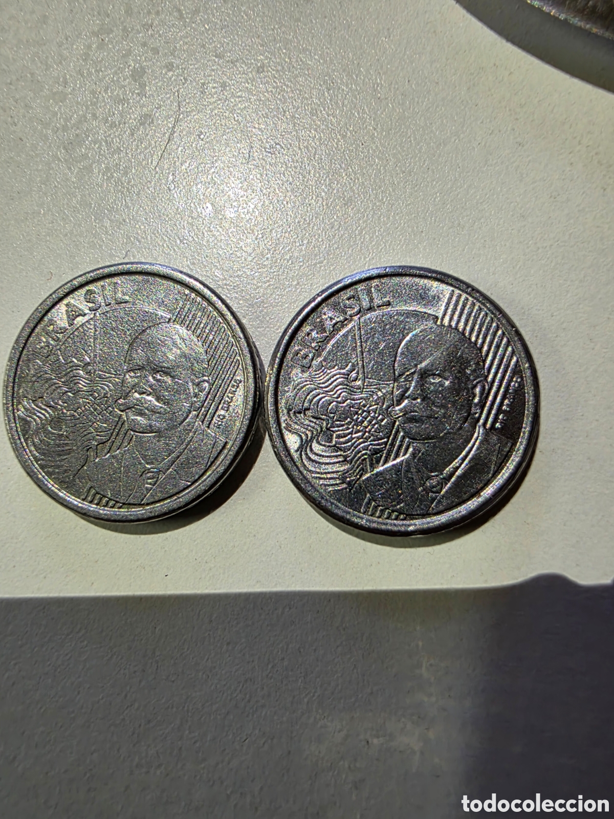 Material numism&aacute;tico: 50 centavos de 2016 e 2010 ambas com erros de cunhagem - Foto 2