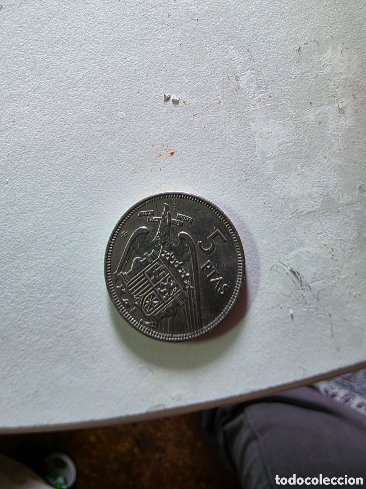 Material numism&aacute;tico: 5 ptas 1957 com defeito cunhagem grande - Foto 2
