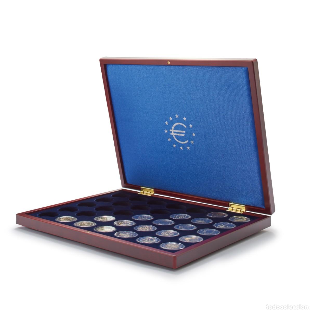 Material numism&aacute;tico: Estuche con 4 Bandejas, para 140 Monedas de 2&euro;uros en c&aacute;psulas. 330x70x270mm.