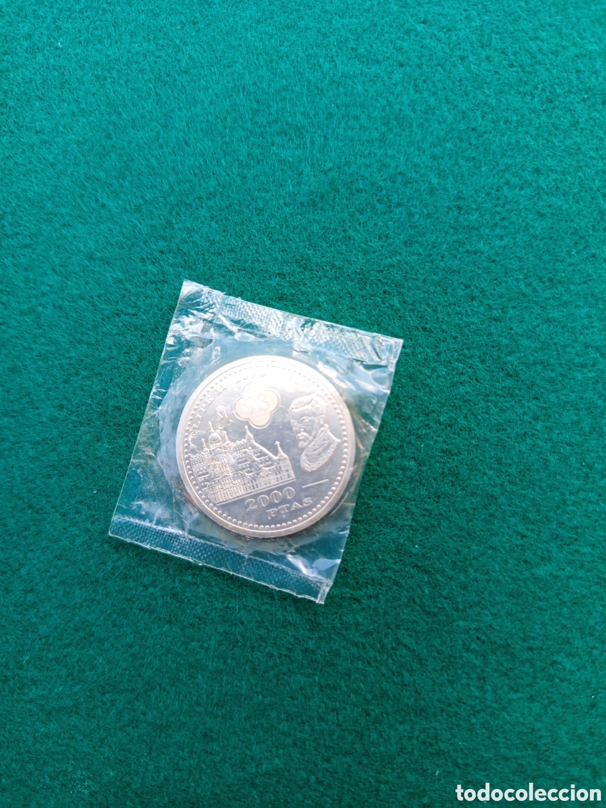 Material numism&aacute;tico: Moneda 2000 pesetas en su embalaje