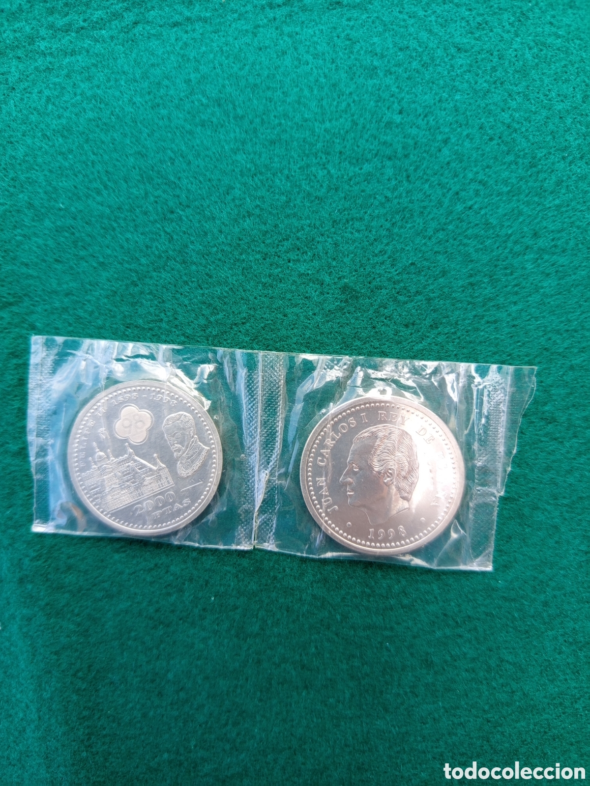 Material numism&aacute;tico: Dos monedas 2000 pesetas con embalaje