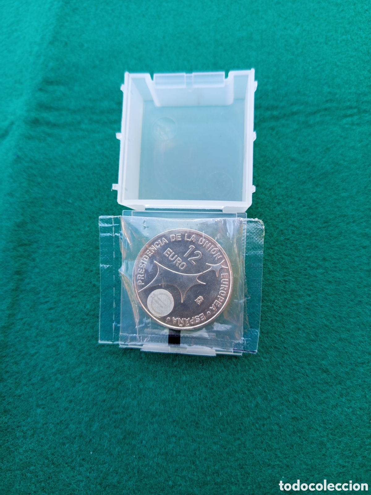 Numismatisches Material: Moneda de 12&euro; en su embalaje