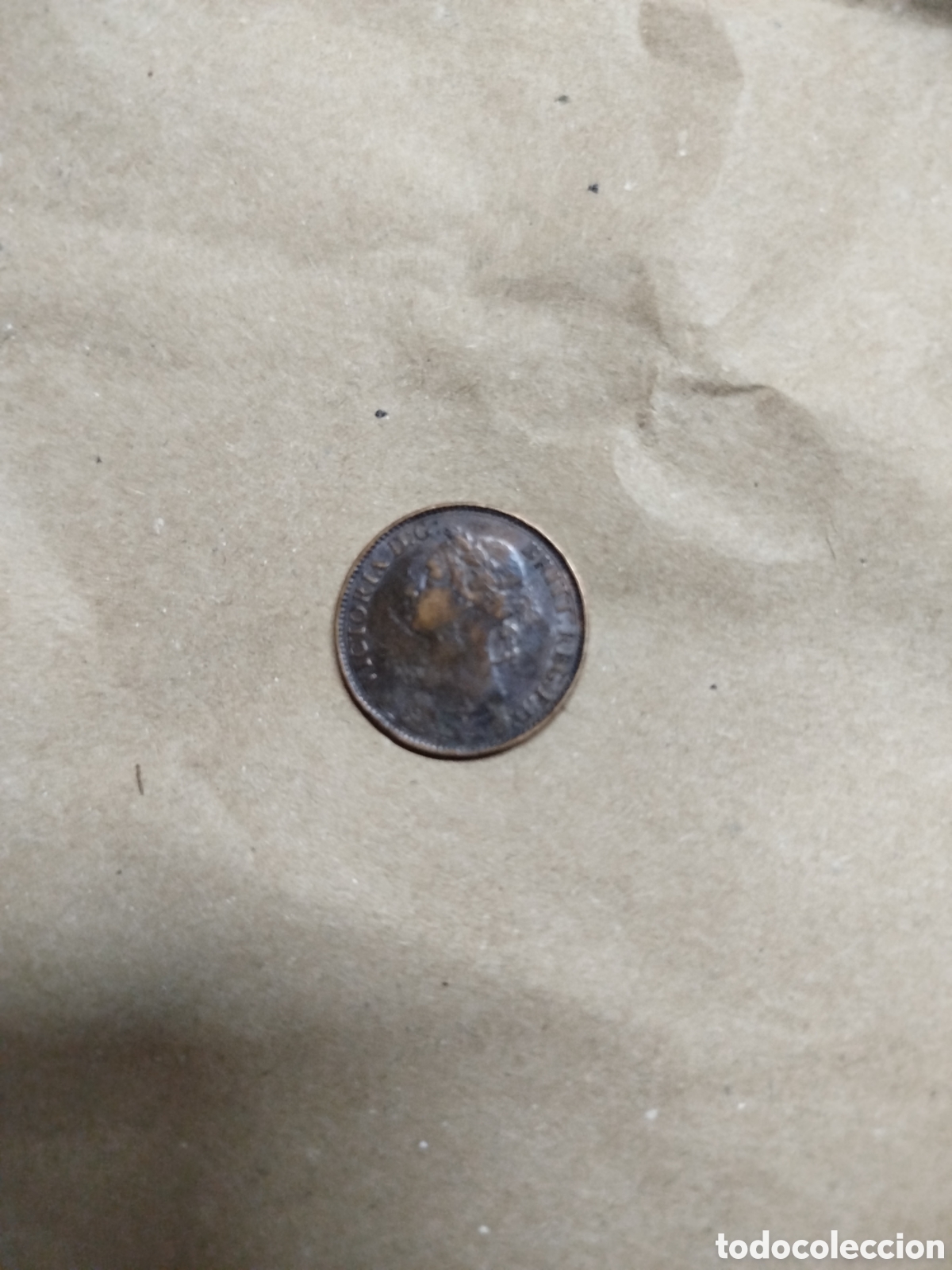 Material numism&aacute;tico: Monedas de farthing de Reino Unido de 1881 - Foto 2