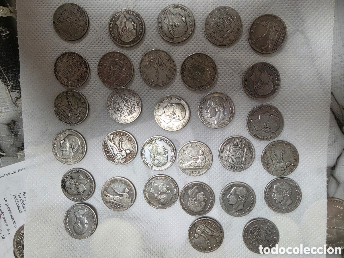 Material numism&aacute;tico: Lote de monedas de 2 pesetas de plata. De diferentes a&ntilde;os