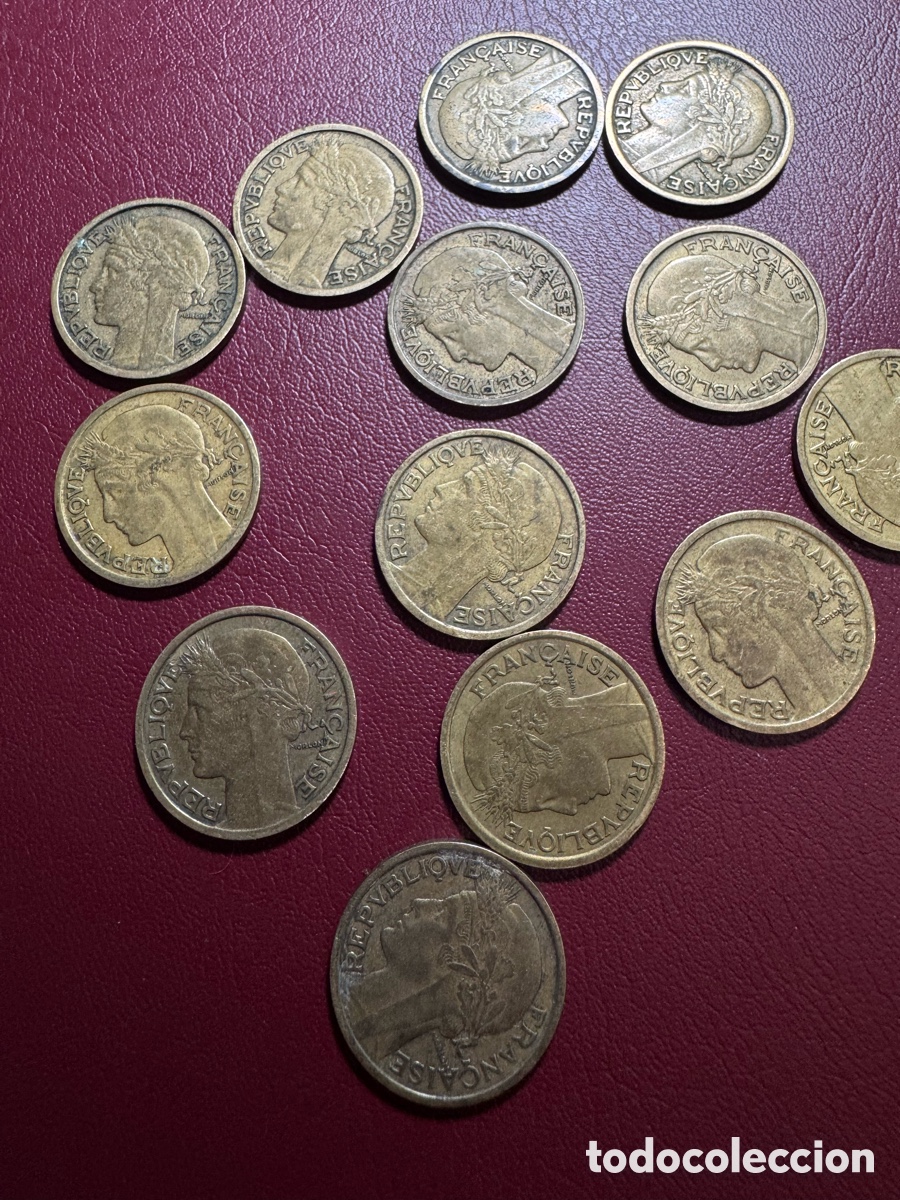 Material numism&aacute;tico: Lote de monedas de 1 franco antiguas