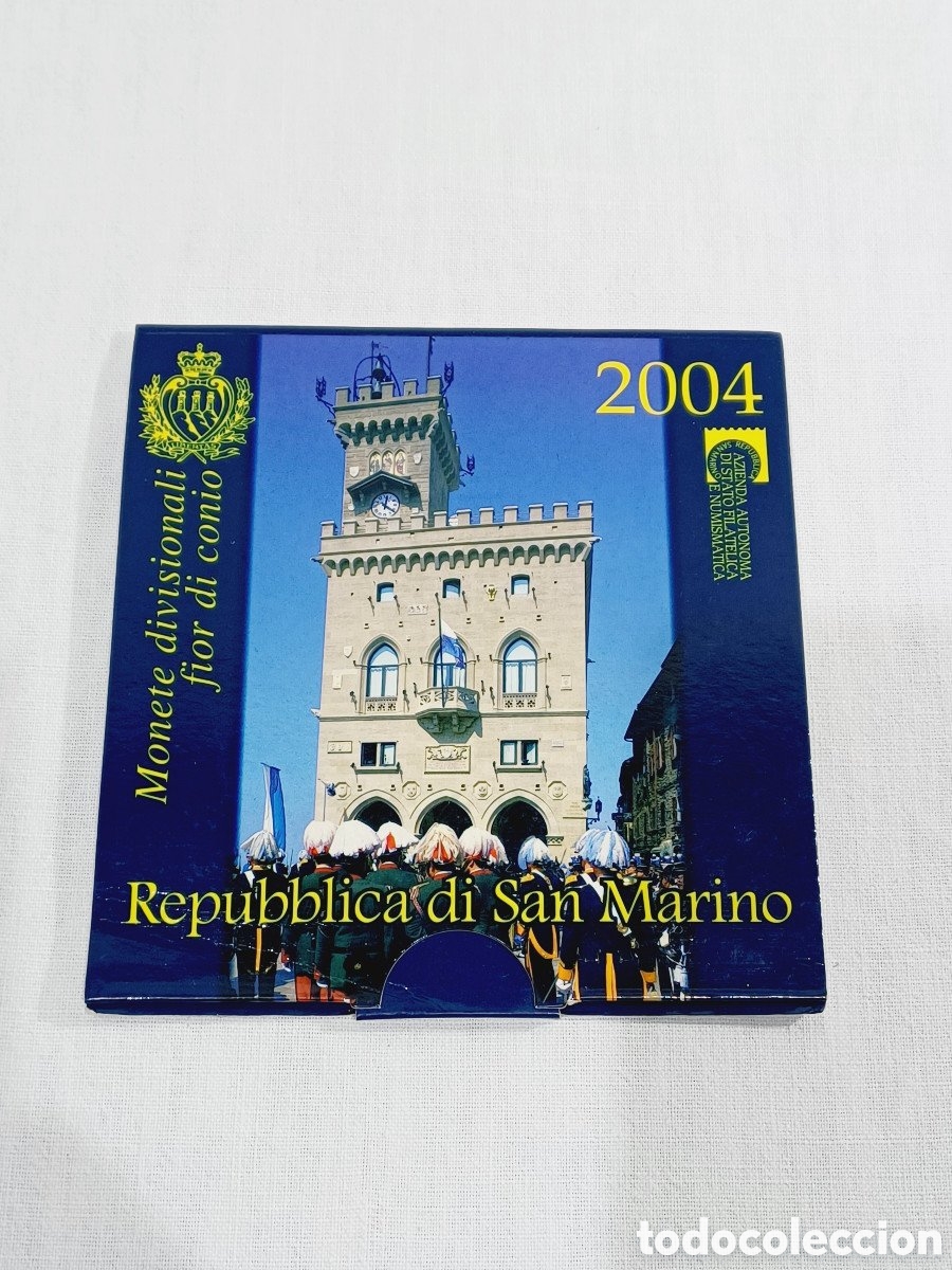 Material numism&aacute;tico: Monedas: Cartera oficial SAN MARINO 2004 BU (9 monedas) 1 cent a 2 euros + moneda 5 euros de PLATA