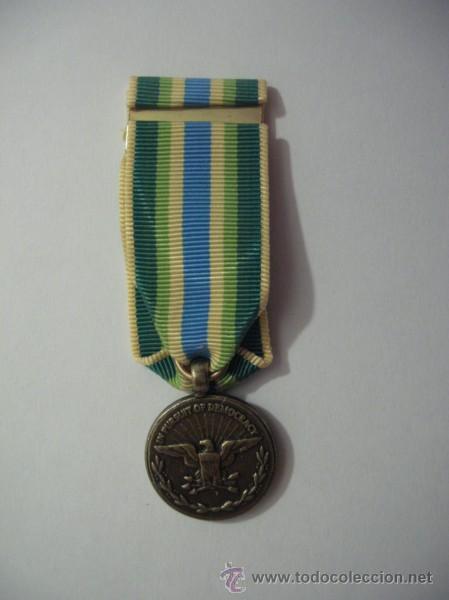 Medallas condecorativas: Medalla Miniatura Armed Forces service - Foto 2