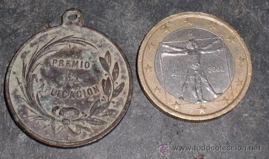 Medallas condecorativas: Medalla m&eacute;rito escolar - Foto 2