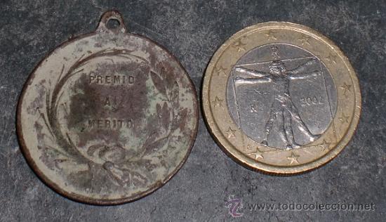 Medallas condecorativas: Medalla m&eacute;rito escolar - Foto 2