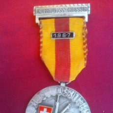 Medallas condecorativas: MEDALLA CONDECORACION SUIZA .1967 FIRMADA; PAUL KRAMER NEUCHATEL .DIAMETRO;4CM . Lote 42953934