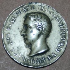 Medallas condecorativas: MEDALLA MILITAR - ALFONSO XII - LOS EJÉRCITOS EN OPERACIONES - VALOR, DISCIPLINA, LEALTAD