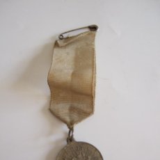 Medallas condecorativas: MEDALLA MERITO - PREMIO DE CATECISMO - CON CINTA BLANCA - 2,5 CM (ESCOLAR)