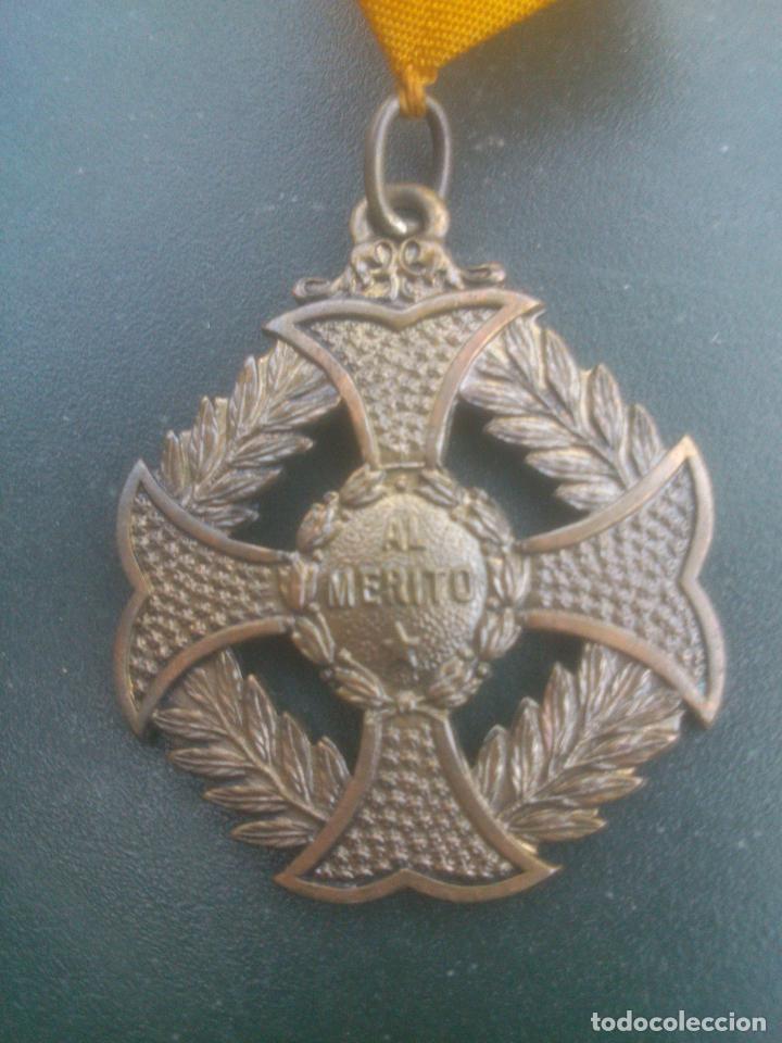 Medallas condecorativas: MEDALLA  AL MERITO - Foto 2