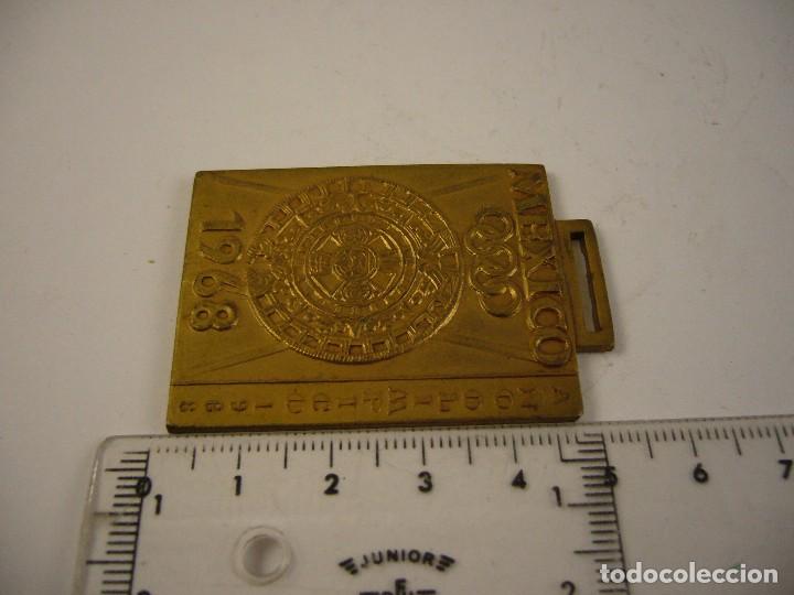 Medallas condecorativas: medalla mexico 1968 - Foto 4