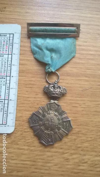 Medallas condecorativas: Medalla colegial Al M&eacute;rito - Foto 1
