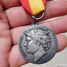 Medallas condecorativas: MEDALLA INDUSTRIA COMERCIO S.A.M. FENWICK 1941