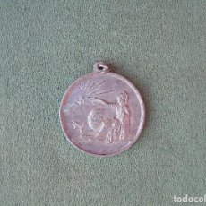 Medallas condecorativas: MEDALLA ESCOLAR. PREMIO A LA APLICACIÓN.. Lote 139172046