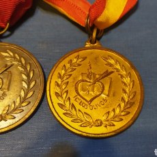 Medallas condecorativas: MEDALLAS COLEGIO LOS OLIVOS MALAGA. Lote 150349261