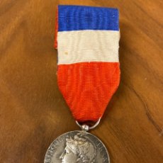 Medallas condecorativas: MEDALLA DE PLATA FRANCIA SEGUNDA GUERRA MUNDIAL AÑO 1941 HONNEUR ET TRAVAIL