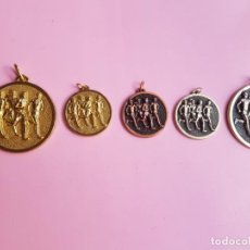 Medallas condecorativas: LOTE 5 MEDALLAS-TROFEOS-ATLETISMO-NUEVAS-VARIAS UNIDADES EN STOCK-COLECCIONISTAS-EXCELENTE-N.O.S.. Lote 294042023