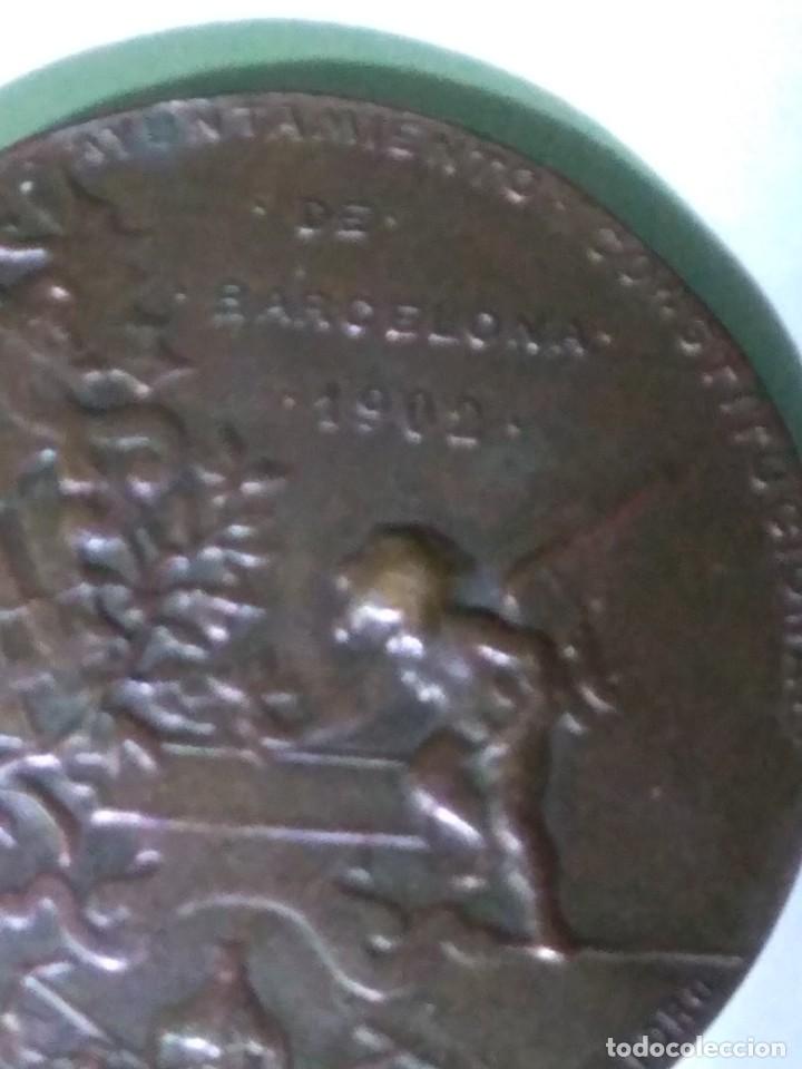 Medallas condecorativas: MEDALLA BARCELONA 1902. EXCMO AYUNTAMIENTO CONSTITUCIONAL. - Foto 4 - 303454048