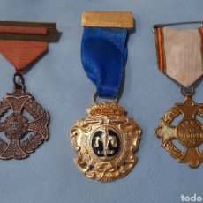 Medallas condecorativas: MEDALLAS ANTIGUAS, LOTE DE 3 MEDALLAS. VER FOTOGRAFÍAS Y DESCRIPCIÓN.. Lote 306727358