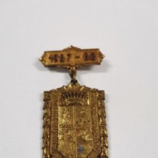 Medallas condecorativas: JOY-1823. MEDALLA IGLESIAS CRISTIANAS COLEGIO NTRA.S. DELA BONANOVA. 1967-68.