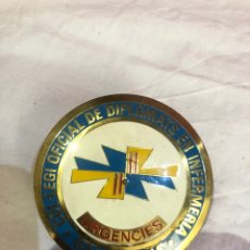 Medallas condecorativas: CONDECORACIÓN URGENCIAS DEL COLEGIO DE DIPLOMADOS EN ENFERMERÍA BARCELONA. Lote 336641468