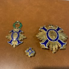 Medallas condecorativas: JUEGO DE MEDALLAS MÉRITO CIVIL. Lote 401918014