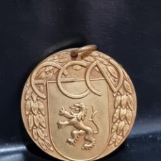 Medallas condecorativas: MEDALLA FEDERACIÓN ESPAÑOLA DE NATACIÓN