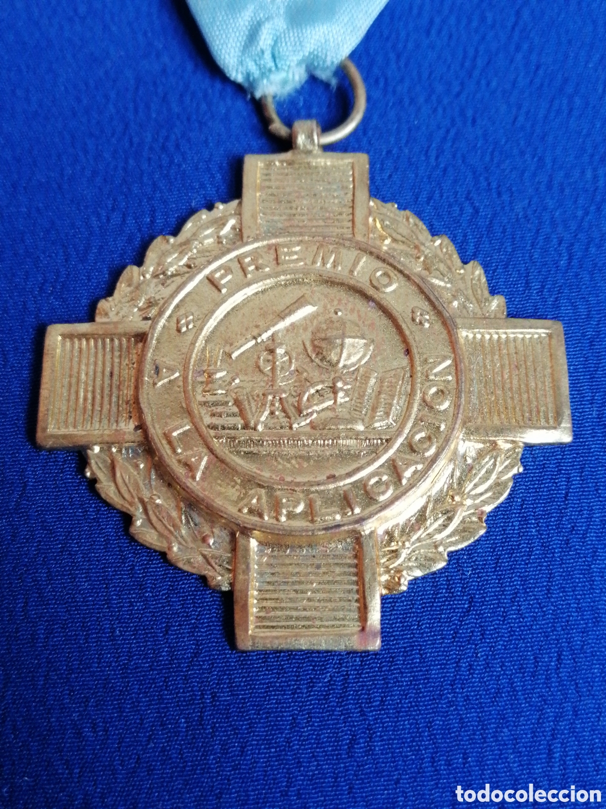Medallas condecorativas: PREMIO A LA APLICACION MEDALLA - Foto 3