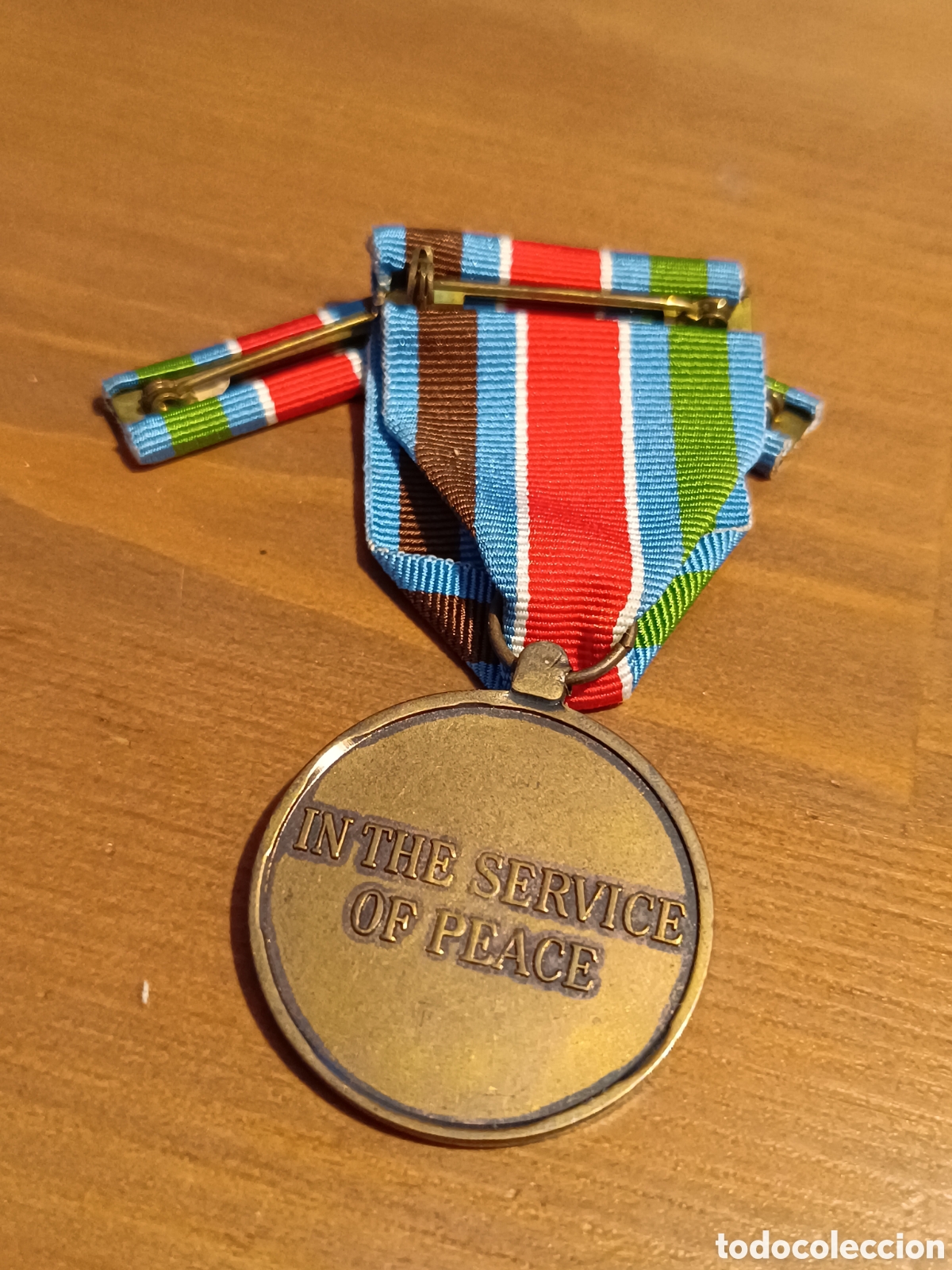 Medallas condecorativas: Medalla UN AL SERVICIO DE LA PAZ - Foto 2
