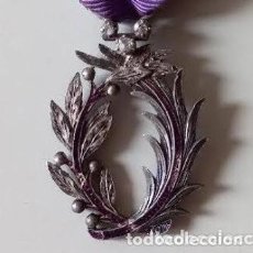Medallas condecorativas: FRANCIA. CONDECORACIÓN PALMAS ACADÉMICAS CON BRILLANTES, SIGLO XIX