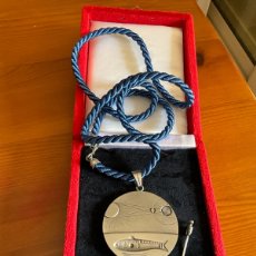 Medallas condecorativas: MEDALLA NARCÍS MONTURIOL