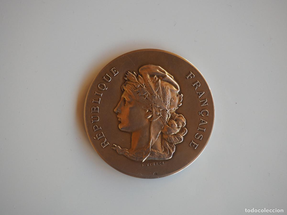 Medallas condecorativas: Medalla de plata francesa en estuche - Foto 2