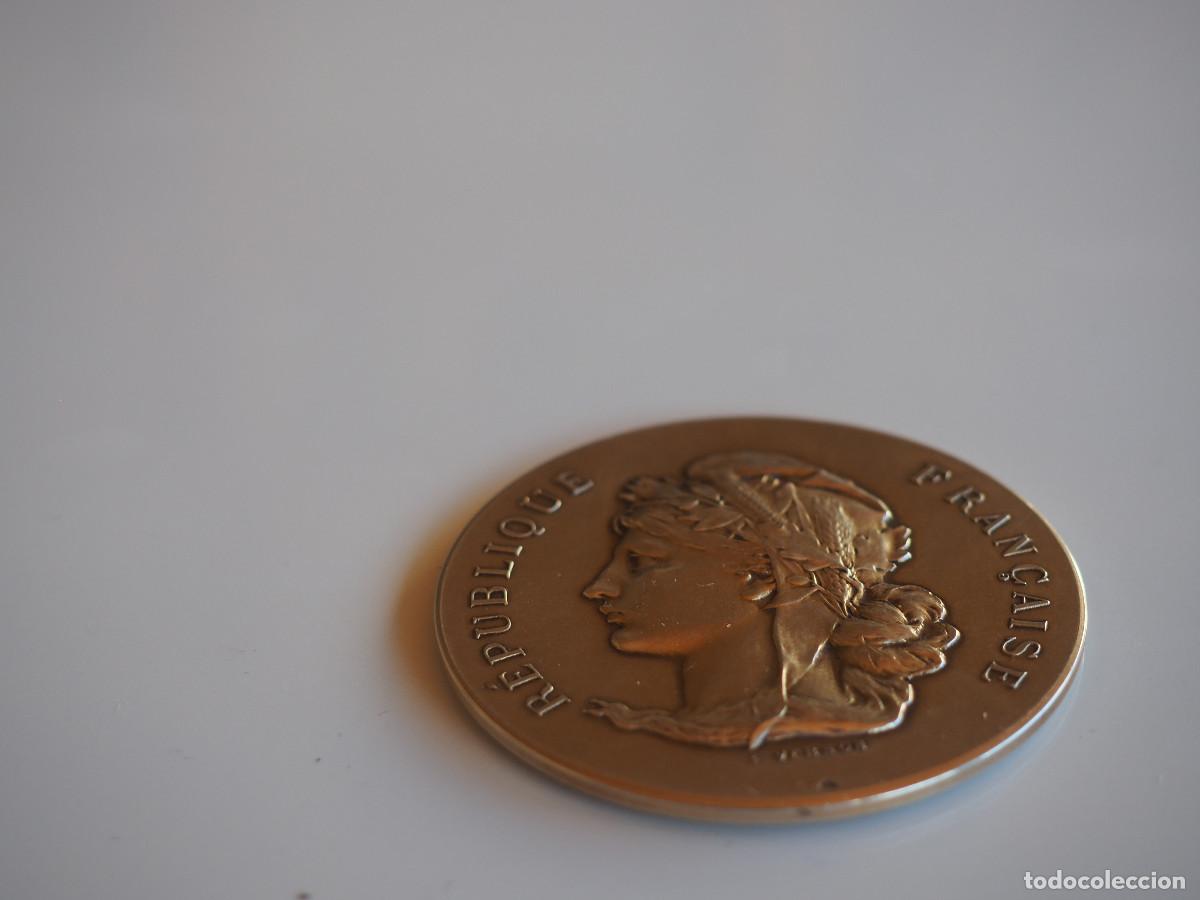 Medallas condecorativas: Medalla de plata francesa en estuche - Foto 8