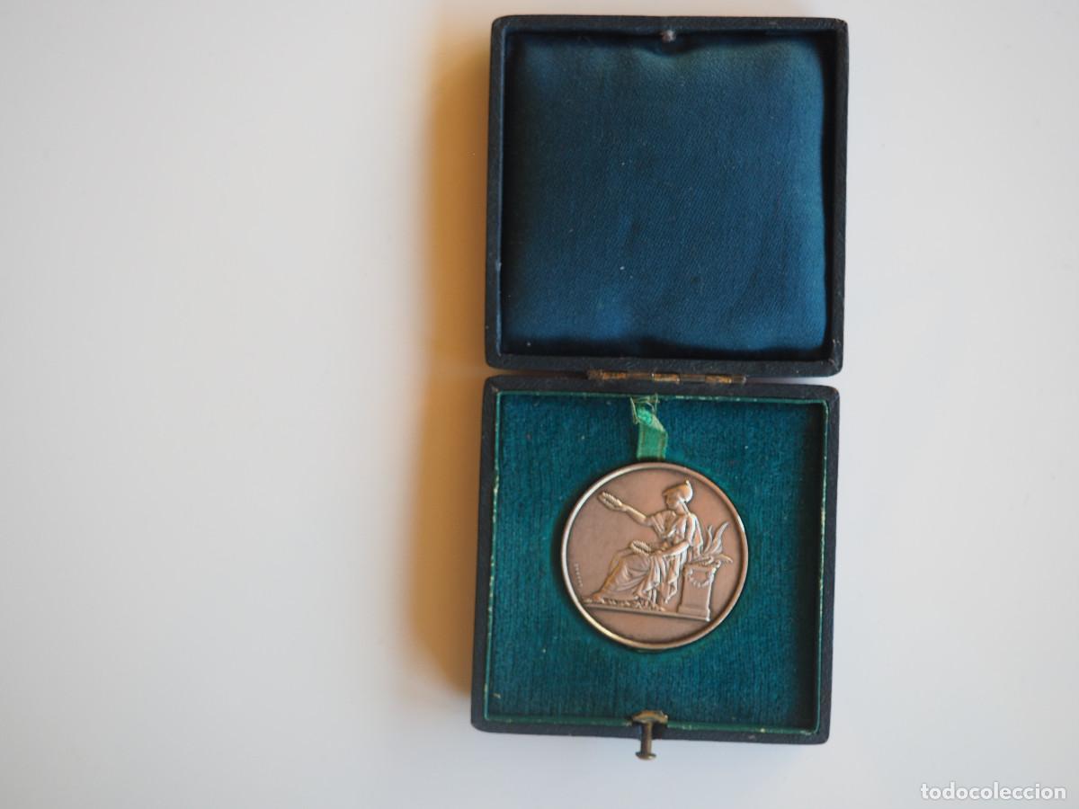 Medallas condecorativas: Medalla francesa de bronce - Foto 1