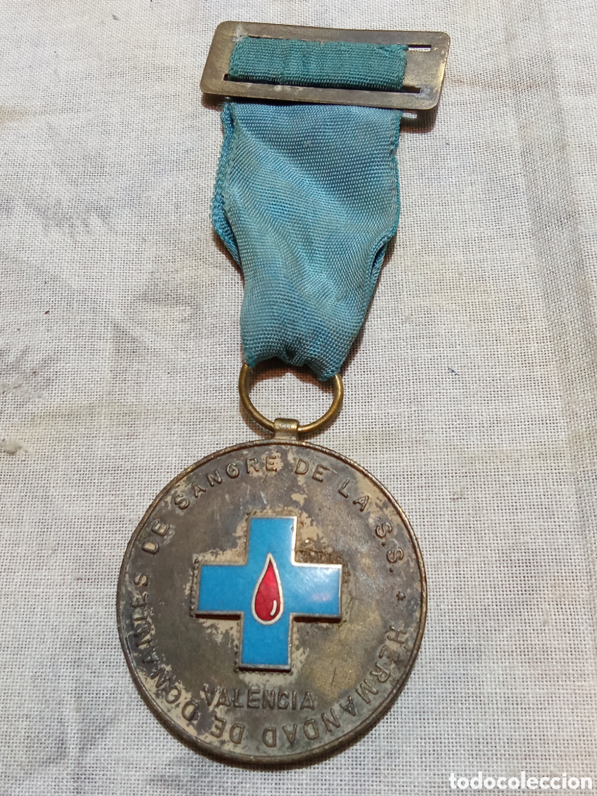 Medallas condecorativas: INSIGNIA HERMANDAD DE DONANTES DE SANGRE DE LA S.S