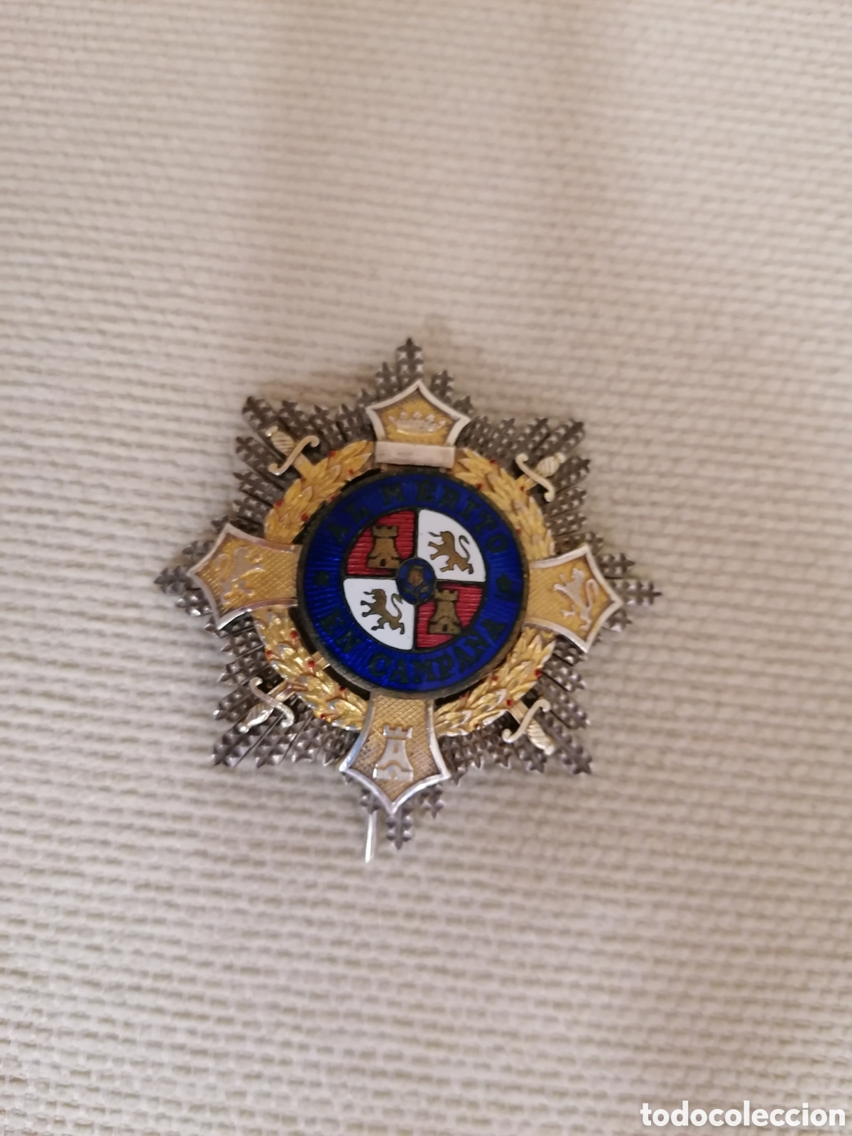 Medallas condecorativas: Placa cruz de guerra