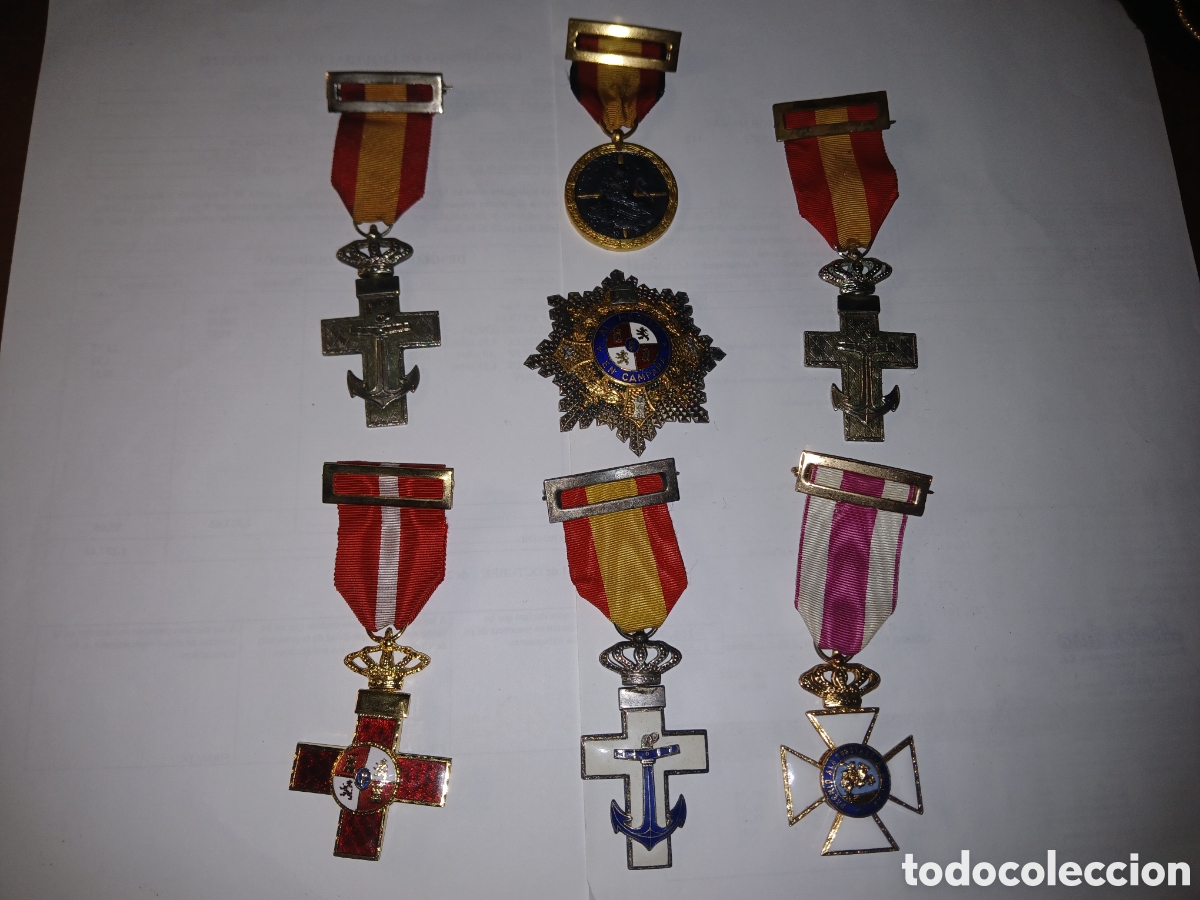Medallas condecorativas: ESPECTACULAR LOTE MILITARIA MEDALLAS ESPA&Ntilde;OLAS AL MERITO, CONDECORACIONES.