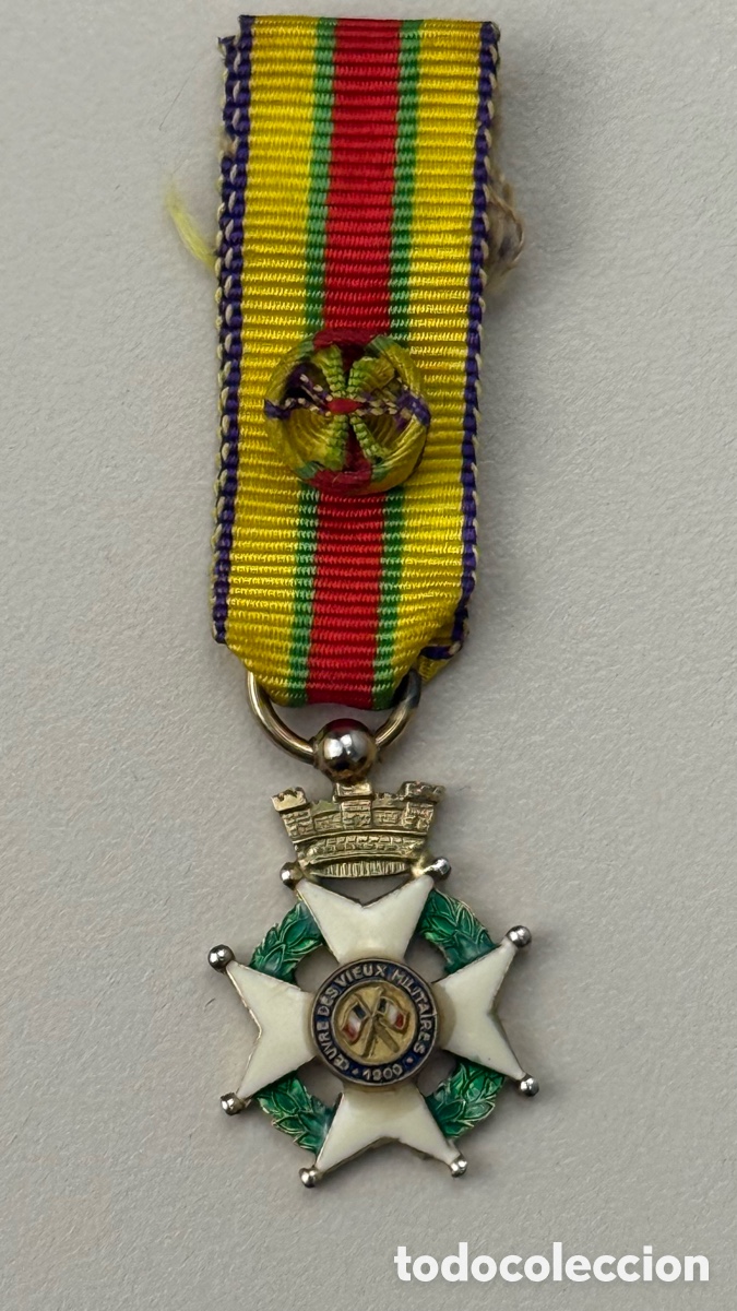 Medallas condecorativas: Medalla Condecoraci&oacute;n Francia. Asociaci&oacute;n antiguos oficiales militares