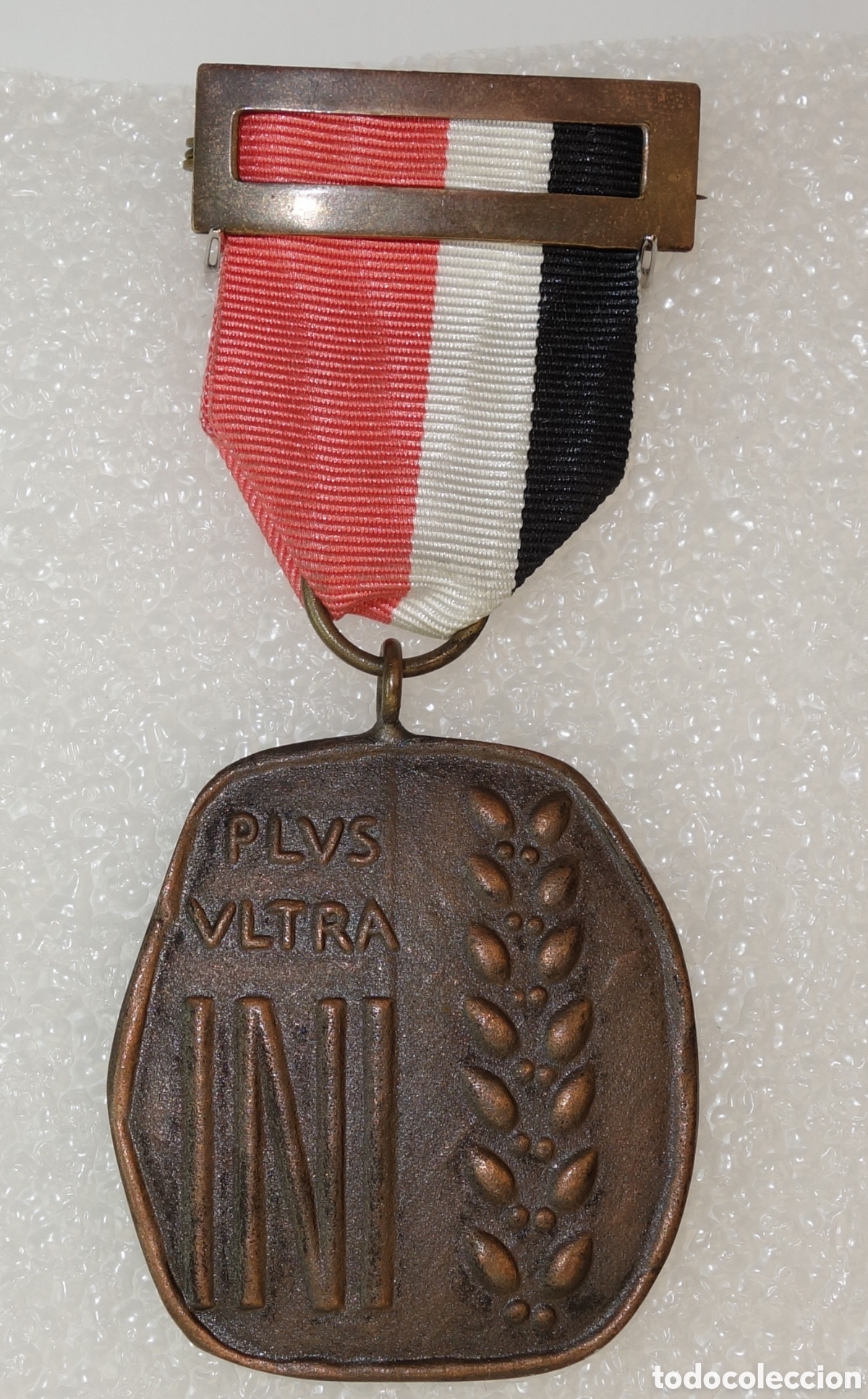 Medallas condecorativas: Medalla Plus Ultra INI Bronce Segunda &eacute;poca
