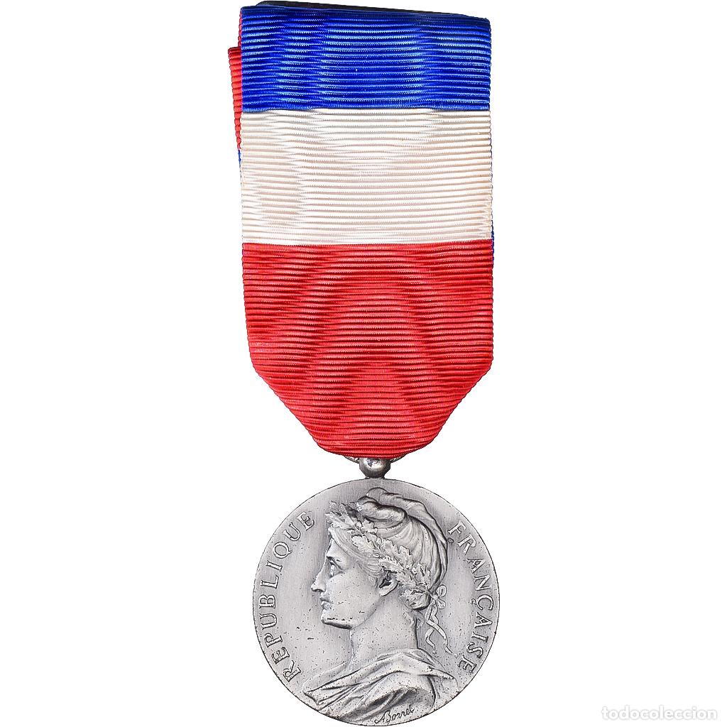 Medallas condecorativas: [#1529066] Francia, Honneur-Travail, R&eacute;publique Fran&ccedil;aise, medalla, 1968, Excellent