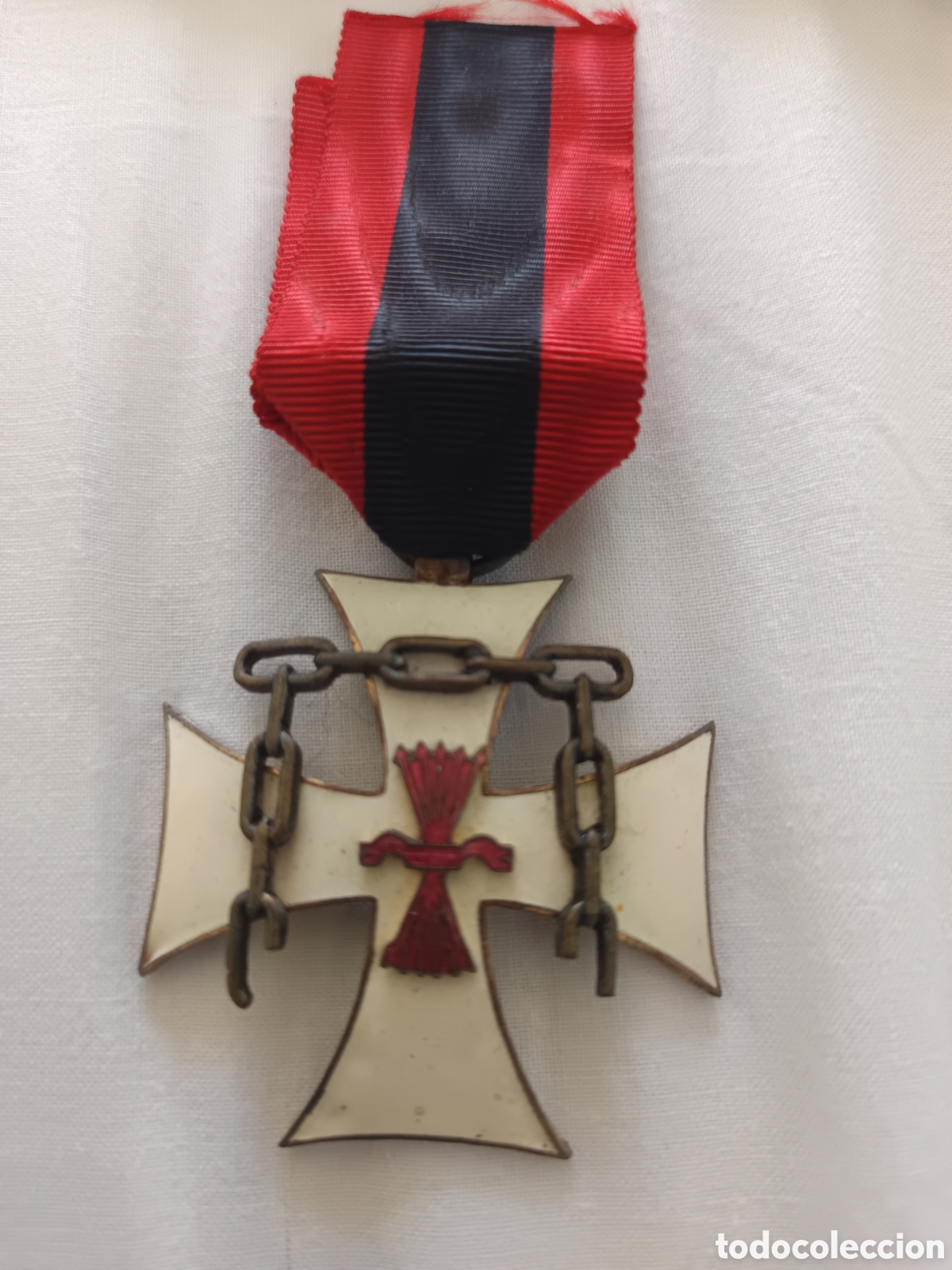 Medallas condecorativas: Medalla de Ex-Cautivos de la Falange Espa&ntilde;ola