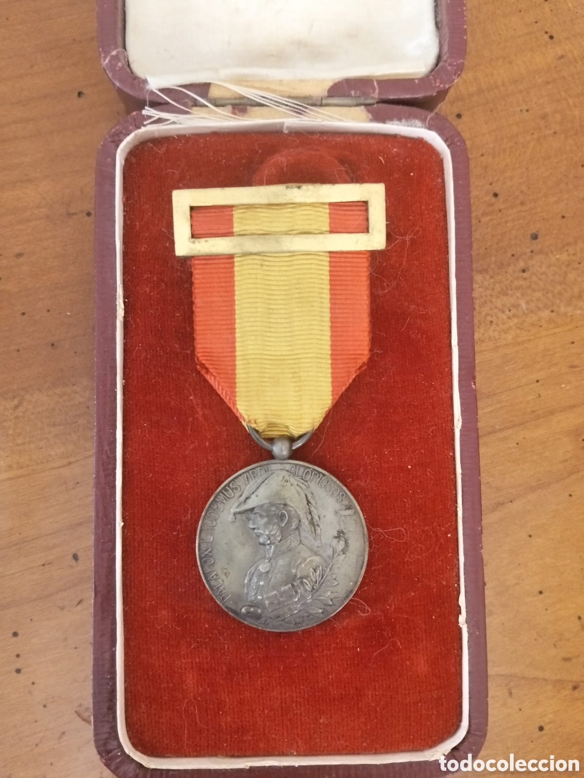 Medallas condecorativas: Medalla del Centenario de los Sitios de Zaragoza (1908) en Plata con Estuche de &Eacute;poca