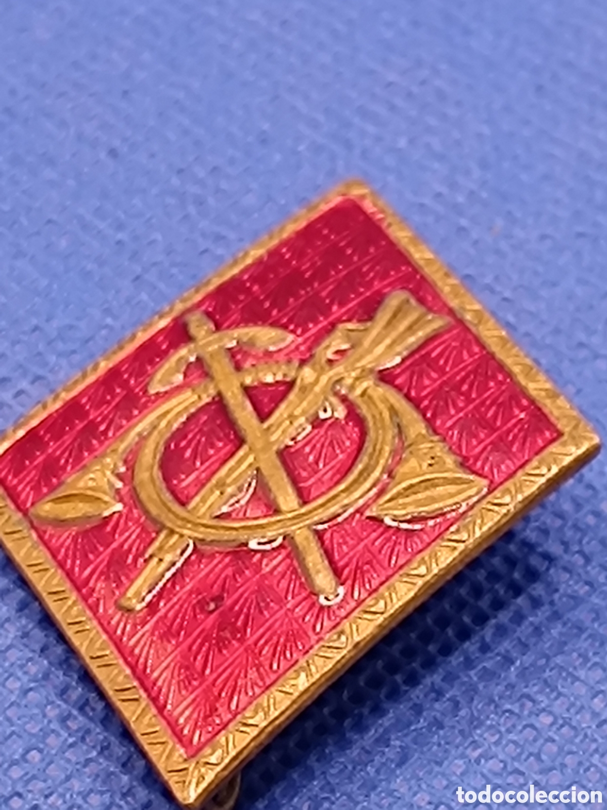 Medallas condecorativas: Insignia Militar Antigua Infanter&iacute;a Metal Rombo