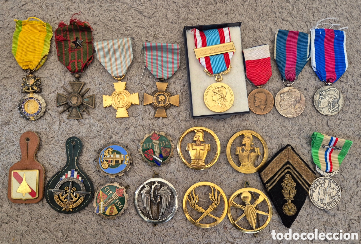 Medallas condecorativas: Lote Militaria Francia 20 Piezas - Medallas Cruz de Guerra Militaire Insignias Drago Berete