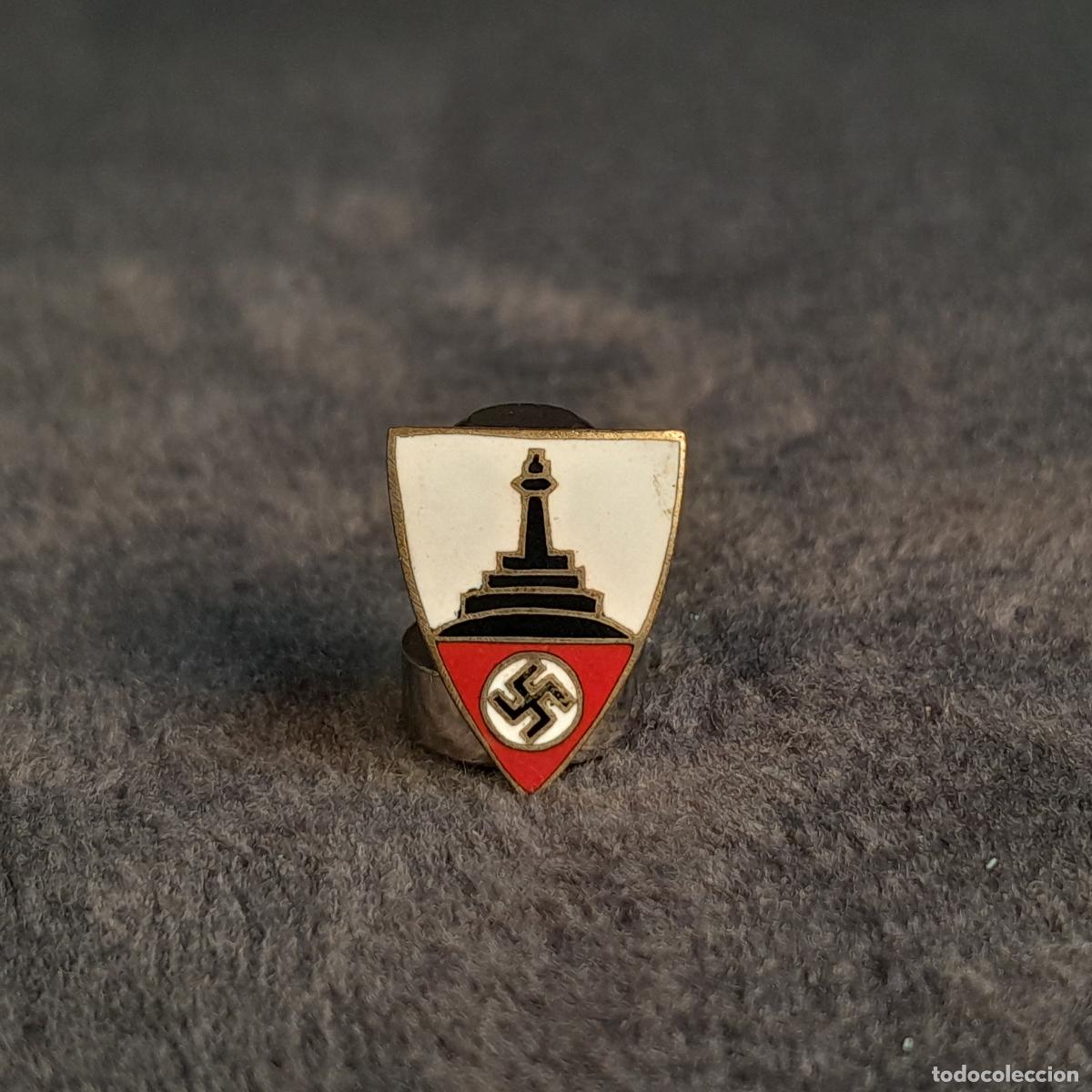 Medaillen Auszeichnungen: J-4554. INSIGNIA DE SOLAPA DEL MONUMENTO A TANNENBERG (TANNEBERG-DENKMAL). DRKB. SIGLO XX.
