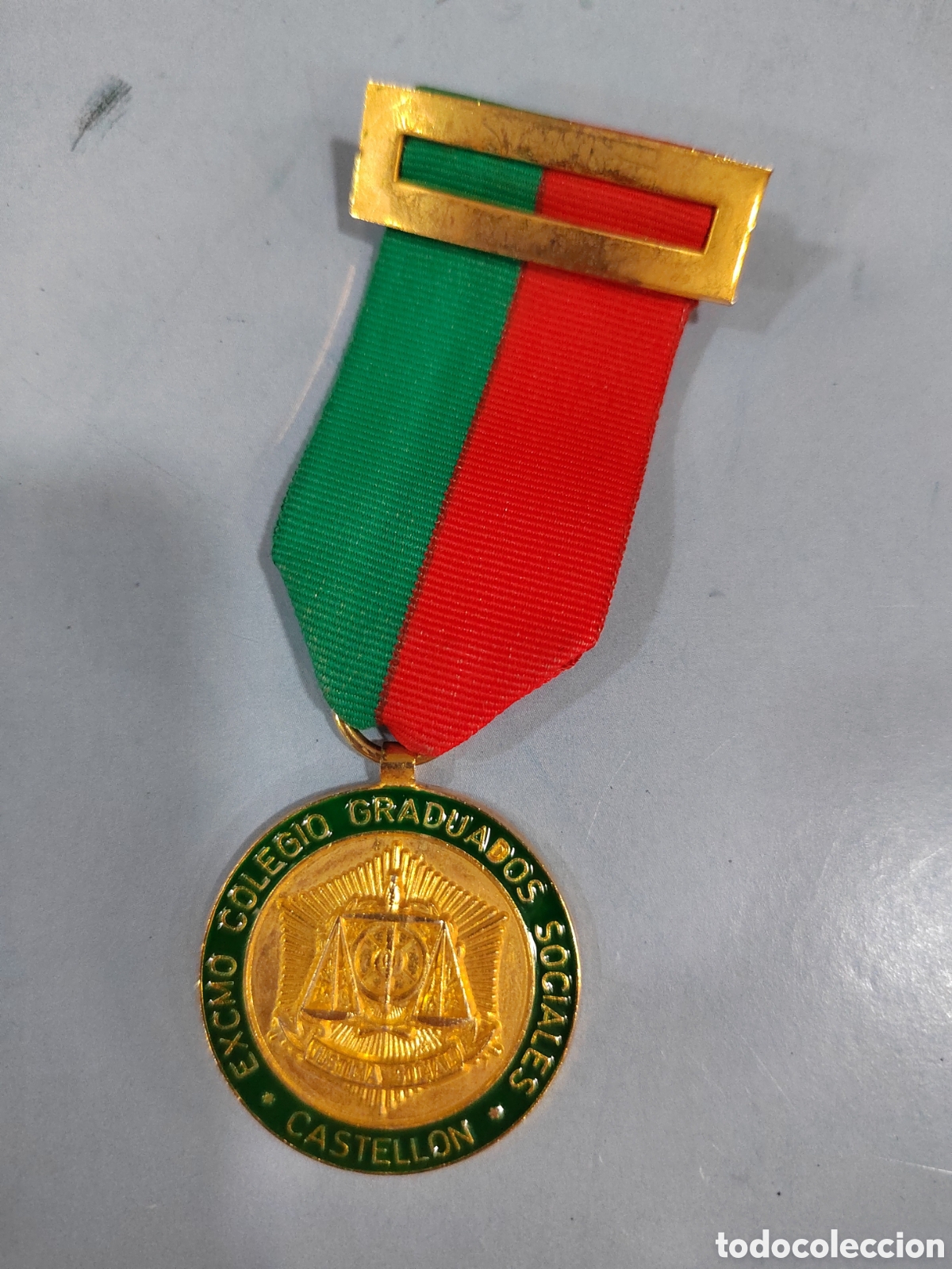 Medallas condecorativas: Medalla exmo colegio graduados sociales castellon