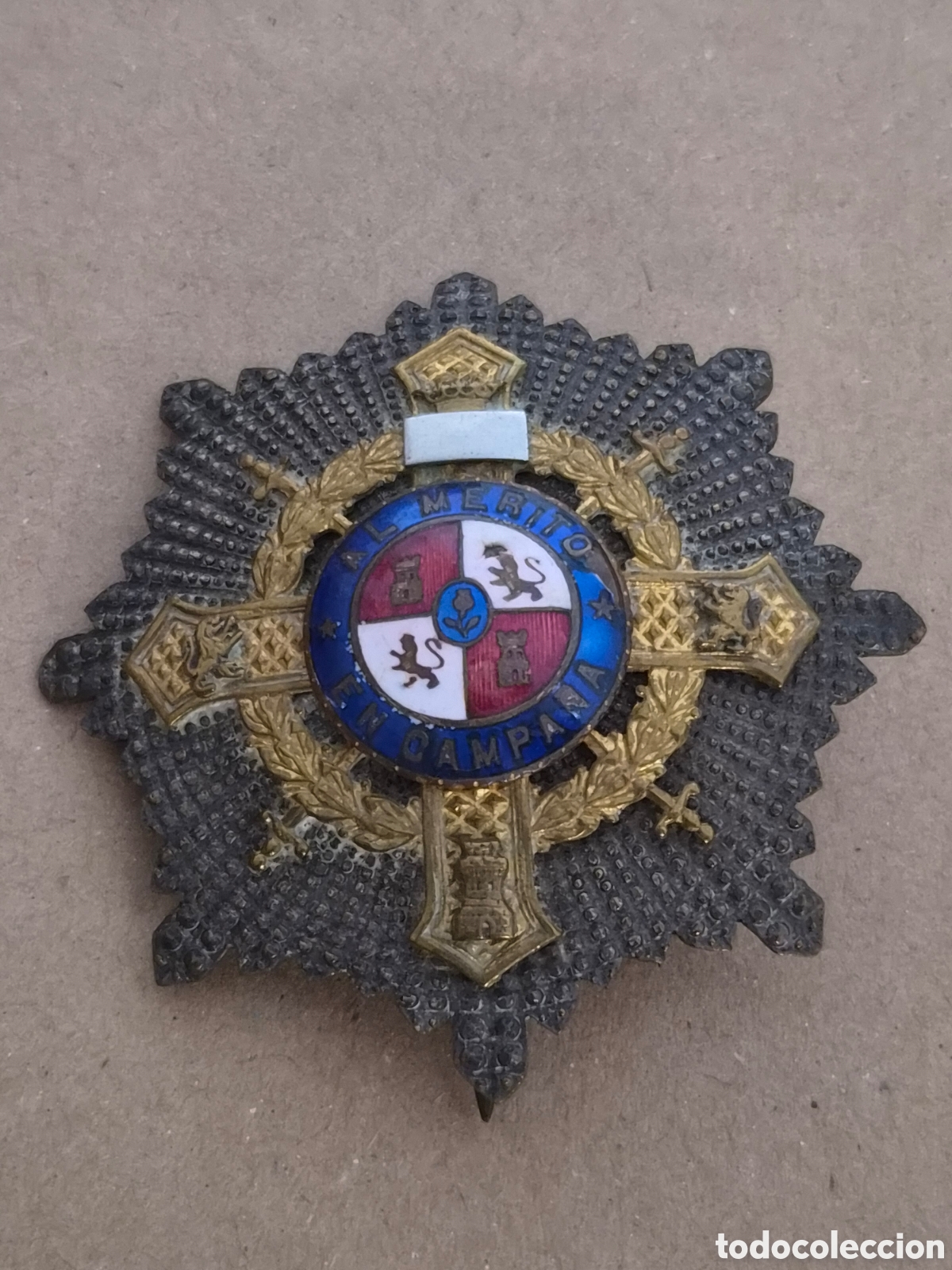 Medallas condecorativas: ANTIGUA PLACA CRUZ DE GUERRA AL MERITO EN CAMPA&Ntilde;A ORIGINAL